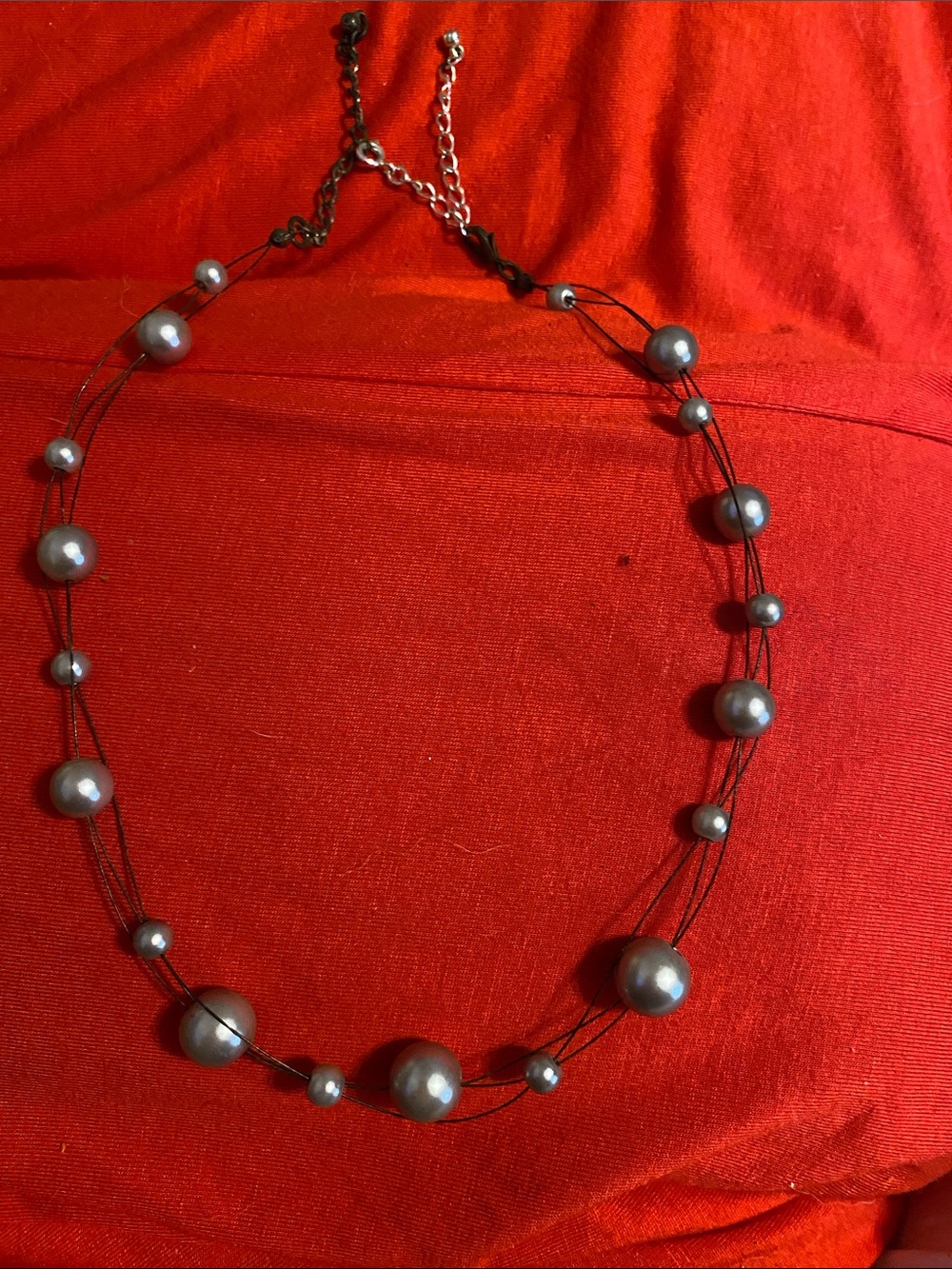 Layered Gray Pearl Bead Necklace - Women Jewelry. Freshwater pearls.